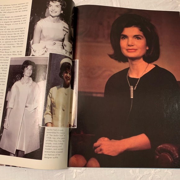 JACKIE- 1929-1994 - Picture 6 of 6